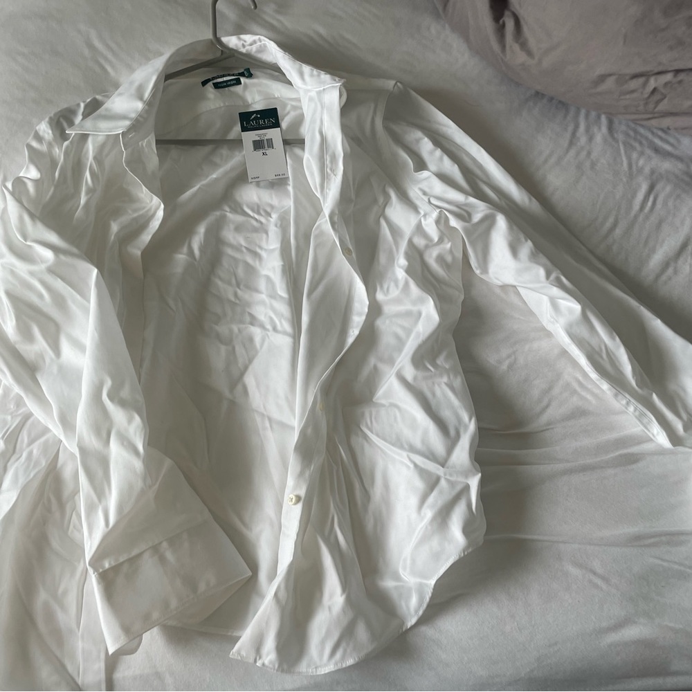 Women’s NEW white Lauren Ralph Lauren button down shirt